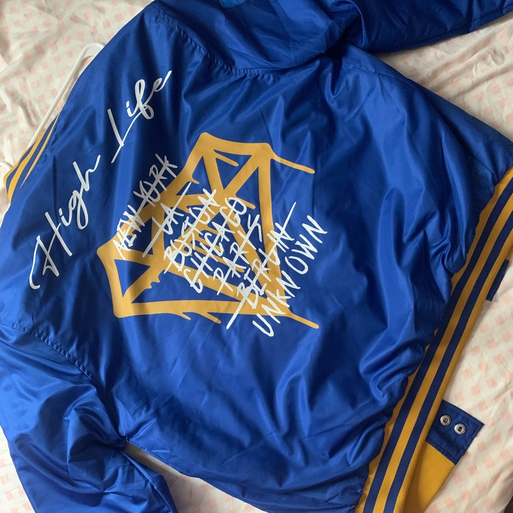 Varsity jacket - Picture 2 of 3